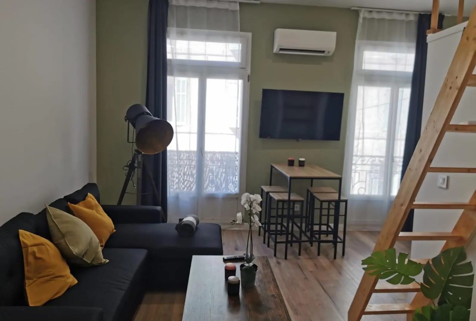 Le Comptoir Des Grenouilles Apartment Marseille