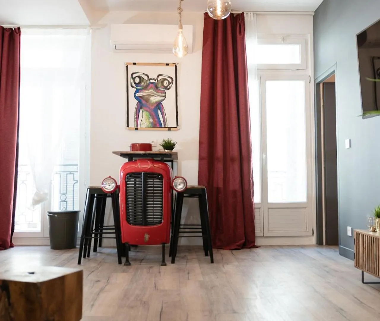 Le Comptoir Des Grenouilles Apartment Marseille